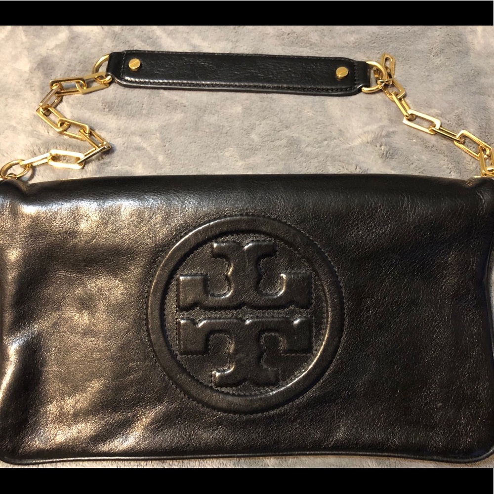 Authentic Tory Burch Bombe Reva crossbody/clutch